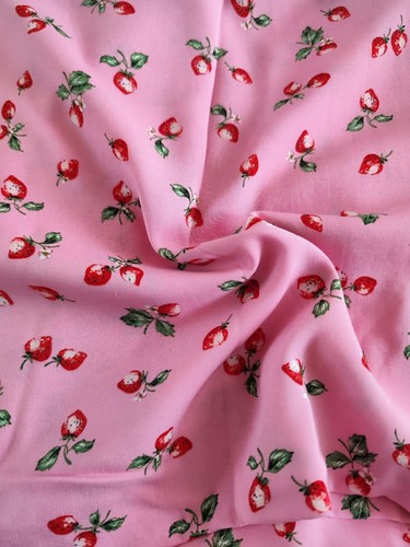 3metres pink strawberry print - strawberry,