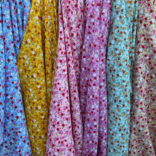 Premium small daisy floral - small,