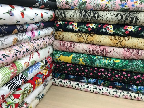 Printed viscose fabric 150cm - ,